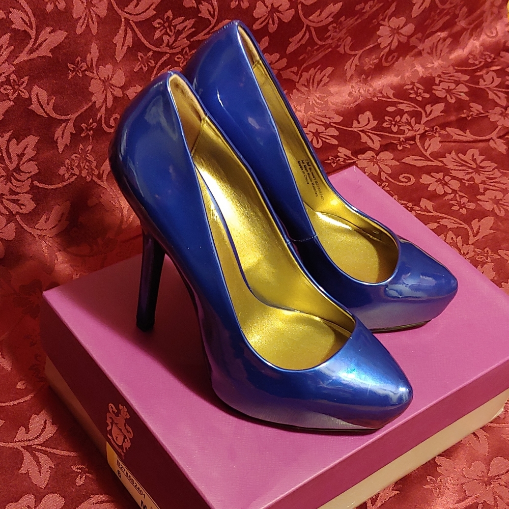 Fergie Bunny heels in sapphire